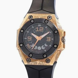 Linde Werdelin archive photograph