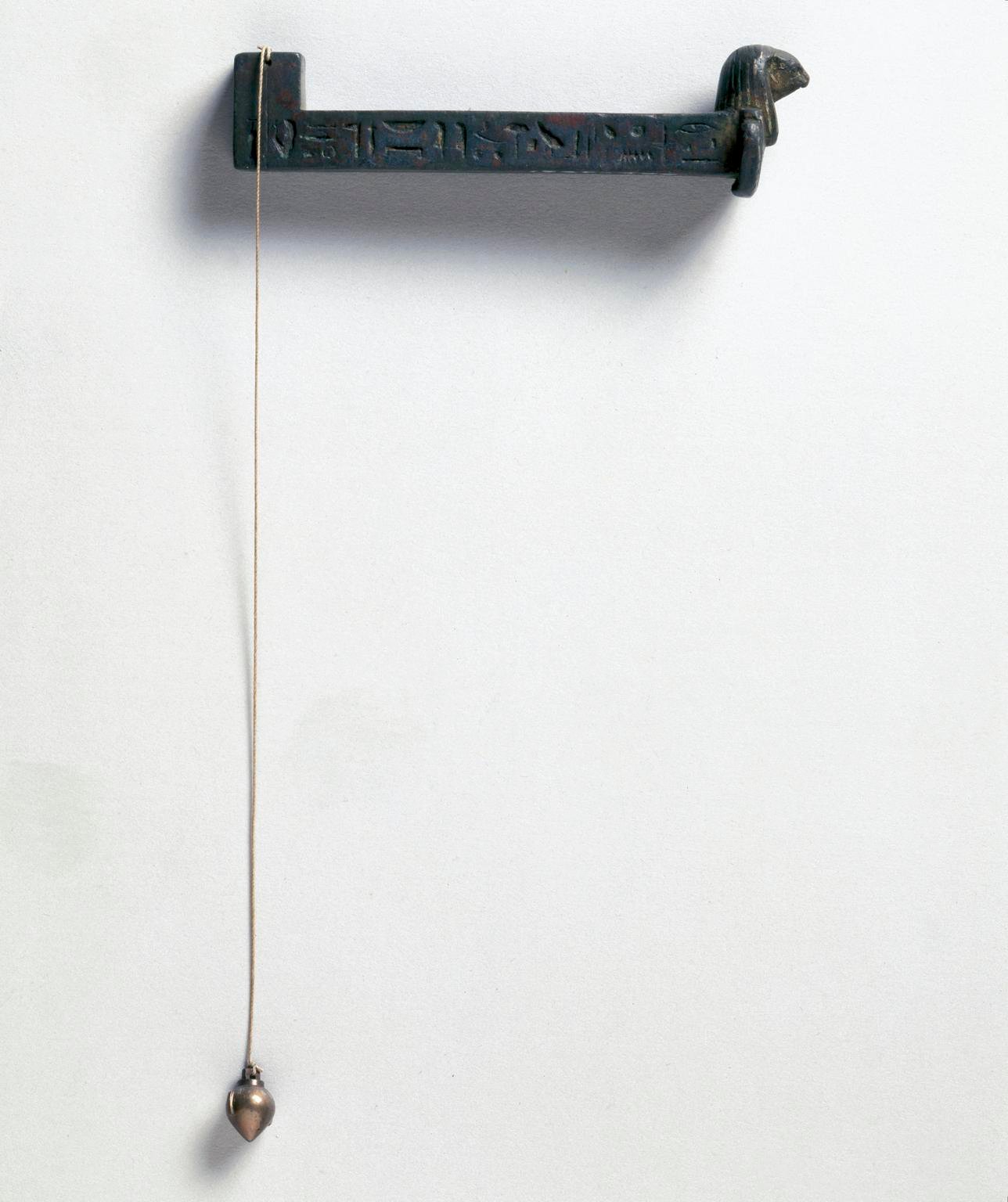 Reconstruction of an ancient Egyptian shadow clock
